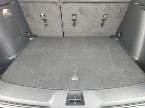 Used 2023 Chevrolet TrailBlazer RS w/ Convenience Package FWD image 31