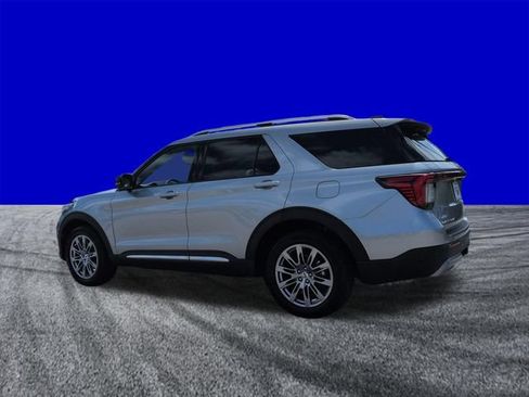 Certified 2025 Ford Explorer Platinum AWD/4WD image 6