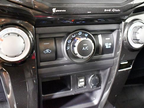 Used 2016 Toyota 4Runner TRD Pro image 28