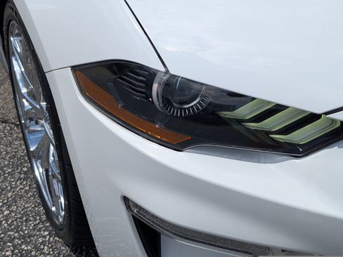 Used 2020 Ford Mustang GT Premium RWD image 5