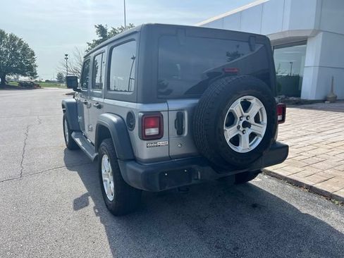 Used 2020 Jeep Wrangler Unlimited Sport S AWD/4WD image 8