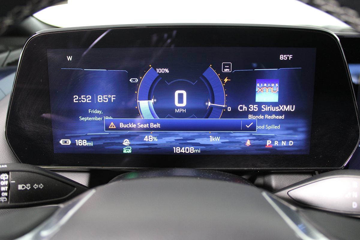Used 2024 Chevrolet Equinox EV LT w/ LPO, All-Weather Mat Package FWD image 5