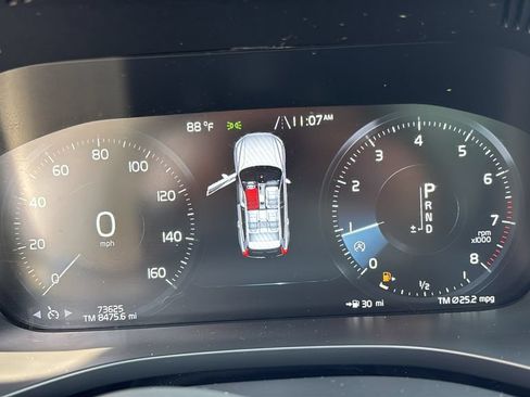 Used 2021 Volvo XC60 T5 Inscription AWD/4WD image 15