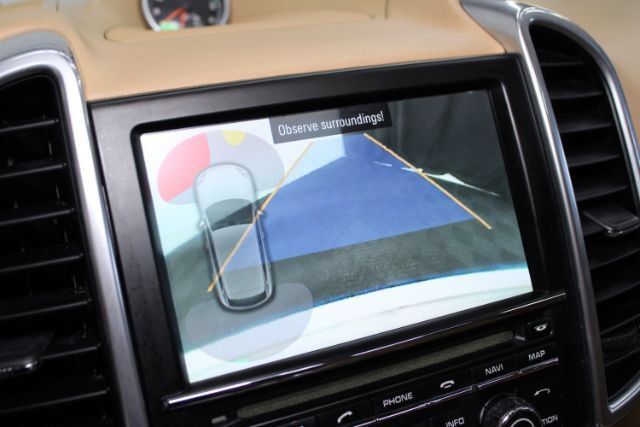 Used 2013 Porsche Cayenne AWD/4WD image 20