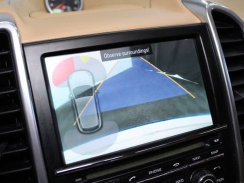 Used 2013 Porsche Cayenne AWD/4WD image 20
