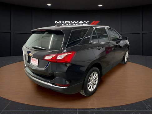 Used 2021 Chevrolet Equinox LS w/ LS Convenience Package AWD/4WD image 4