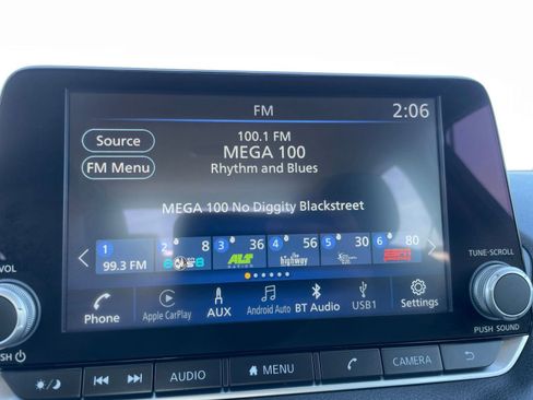 Used 2025 Nissan Sentra SV image 20