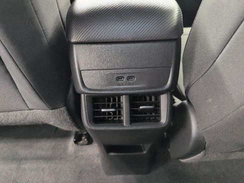 Used 2025 Chevrolet Equinox LT AWD/4WD image 24