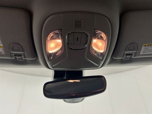 Used 2022 Jeep Compass Latitude AWD/4WD image 24