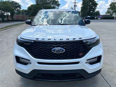 Used 2023 Ford Explorer ST w/ Equipment Group 401A AWD/4WD image 10