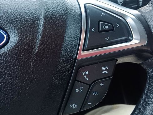 Used 2021 Ford Edge SEL w/ Convenience Package image 17