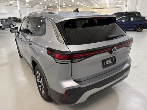New 2026 Volkswagen Tiguan S FWD image 6
