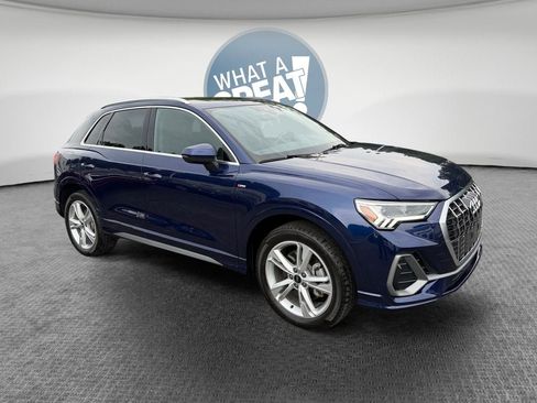 Used 2021 Audi Q3 2.0T Premium Plus AWD/4WD image 1