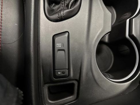 Certified 2025 Dodge Durango R/T image 24