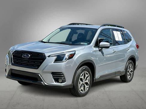 Certified 2023 Subaru Forester Premium AWD/4WD image 1
