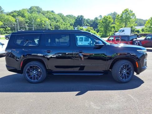 New 2026 Jeep Grand Wagoneer 4WD image 2