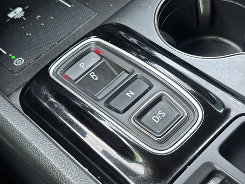 Used 2025 Honda Pilot EX-L image 21