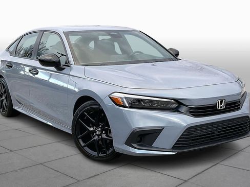 Used 2024 Honda Civic Sport image 2