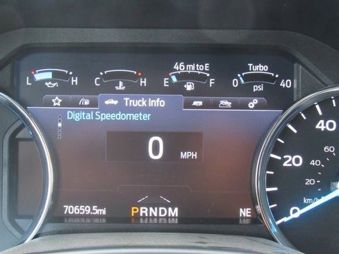 Used 2020 Ford F350 Platinum w/ Tremor Off-Road Package image 28