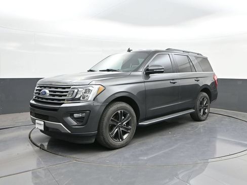 Used 2020 Ford Expedition XLT w/ Equipment Group 202A RWD image 31