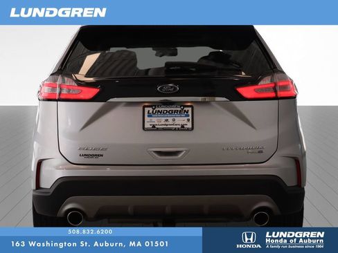 Used 2019 Ford Edge Titanium w/ Cold Weather Package AWD/4WD image 9