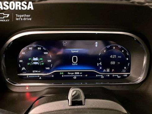 Certified 2024 Chevrolet Suburban High Country w/ Advanced Technology Package AWD/4WD image 19