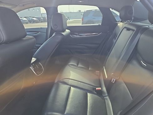 Used 2017 Cadillac XTS Luxury image 6