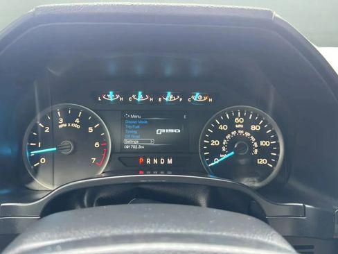 Used 2018 Ford F150 XLT w/ Equipment Group 301A Mid RWD image 40
