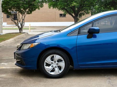Used 2015 Honda Civic LX image 13