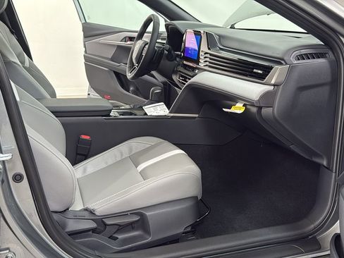 New 2026 Toyota Camry SE image 18