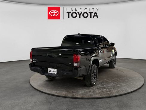 Used 2023 Toyota Tacoma SR5 w/ Technology Package AWD/4WD image 9