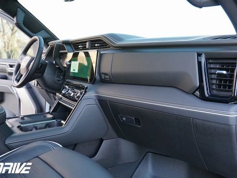 Used 2026 GMC Sierra 2500 AT4X image 46