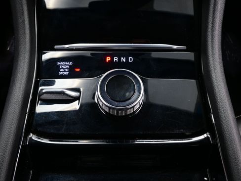 Used 2022 Jeep Grand Cherokee L Limited image 23