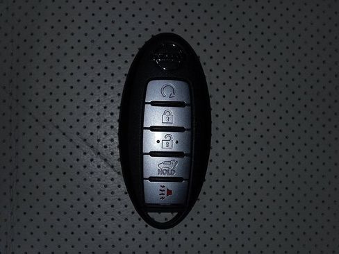 Used 2016 Nissan Murano Platinum image 32