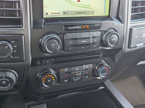 Used 2018 Ford F150 XLT w/ Equipment Group 302A Luxury image 28