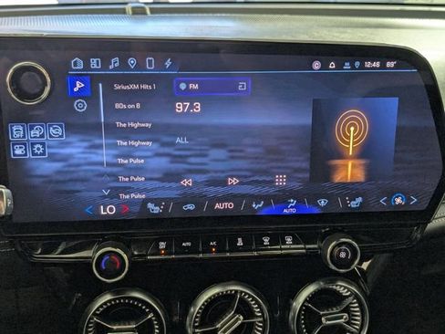 Used 2024 Chevrolet Blazer EV LT image 31