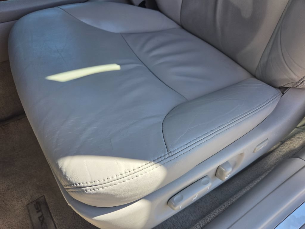 Used 2005 Lexus ES 330 FWD image 16