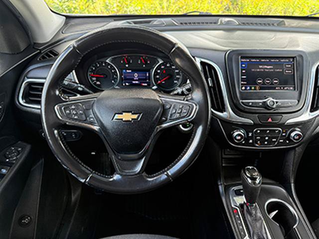 Used 2021 Chevrolet Equinox LT w/ Driver Convenience Package AWD/4WD image 10