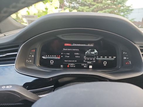 Used 2021 Audi SQ8 Premium Plus AWD/4WD image 11