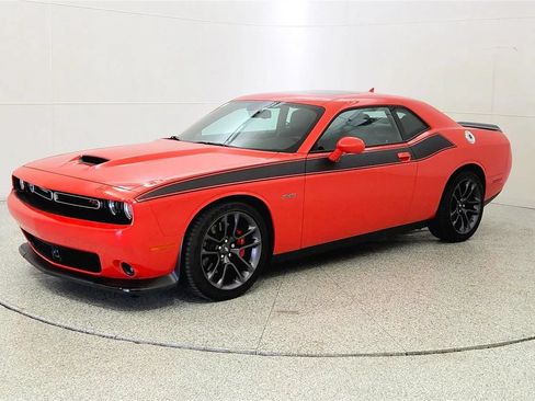 Used 2023 Dodge Challenger R/T w/ Plus Package RWD image 3