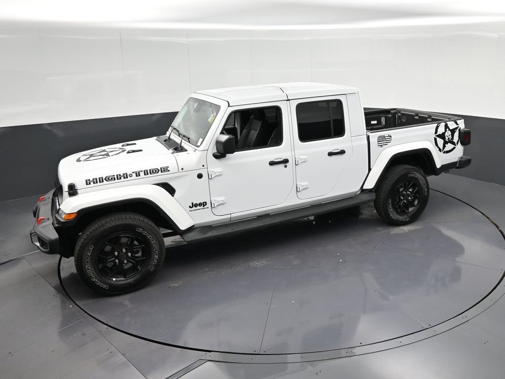 Used 2025 Jeep Gladiator Sport AWD/4WD image 22