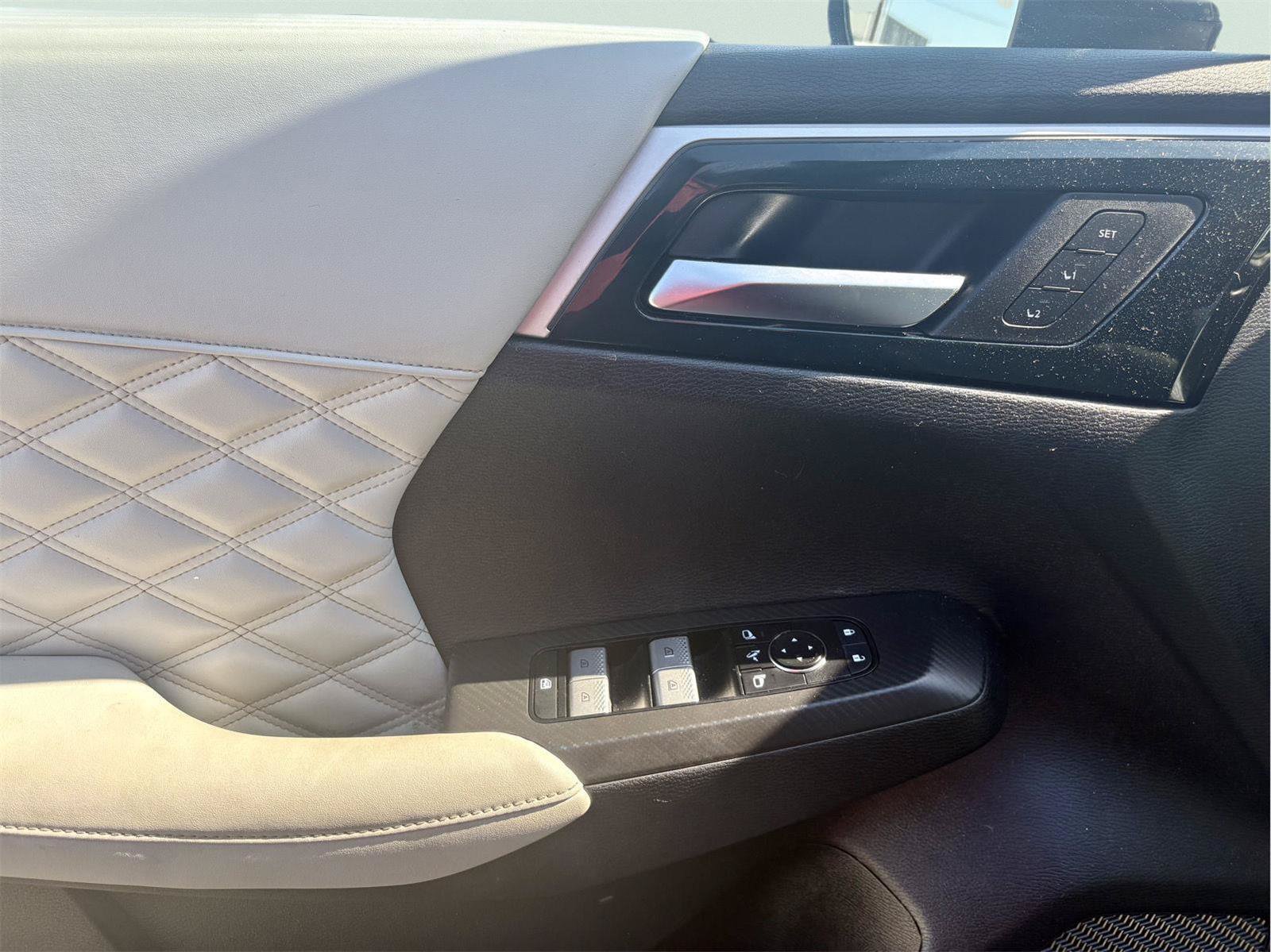 Used 2022 Mitsubishi Outlander SEL FWD image 19