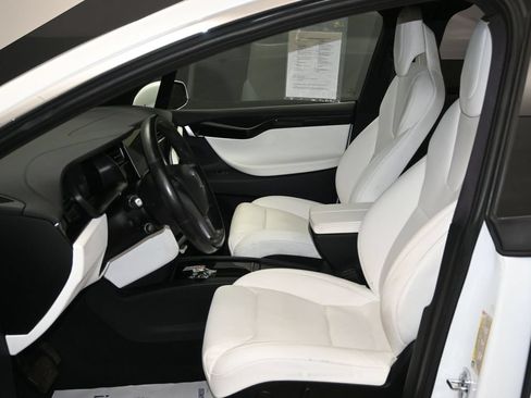 Used 2019 Tesla Model X 100D AWD/4WD image 10