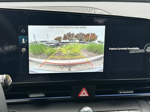 New 2026 Hyundai Elantra Sport FWD image 16