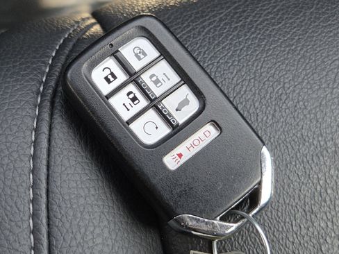 Certified 2024 Honda Odyssey EX-L image 35