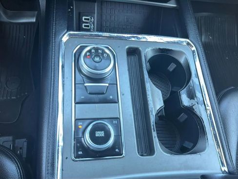 Used 2019 Ford Expedition XLT w/ Equipment Group 202A image 29