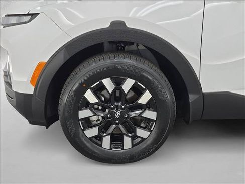 Certified 2026 Hyundai Santa Cruz SEL FWD image 26