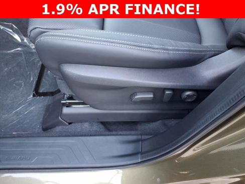 New 2025 Subaru Ascent Limited image 21