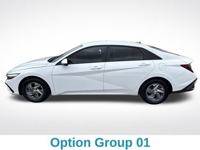 Used 2025 Hyundai Elantra SE