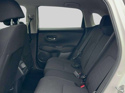 Used 2026 Honda HR-V LX image 9